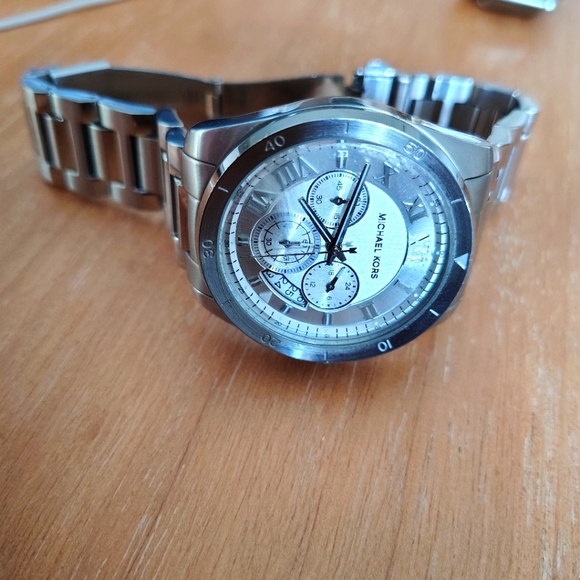 MK8562 Gents Michael Kors watch collection. Like new condition - Picture 1 of 6